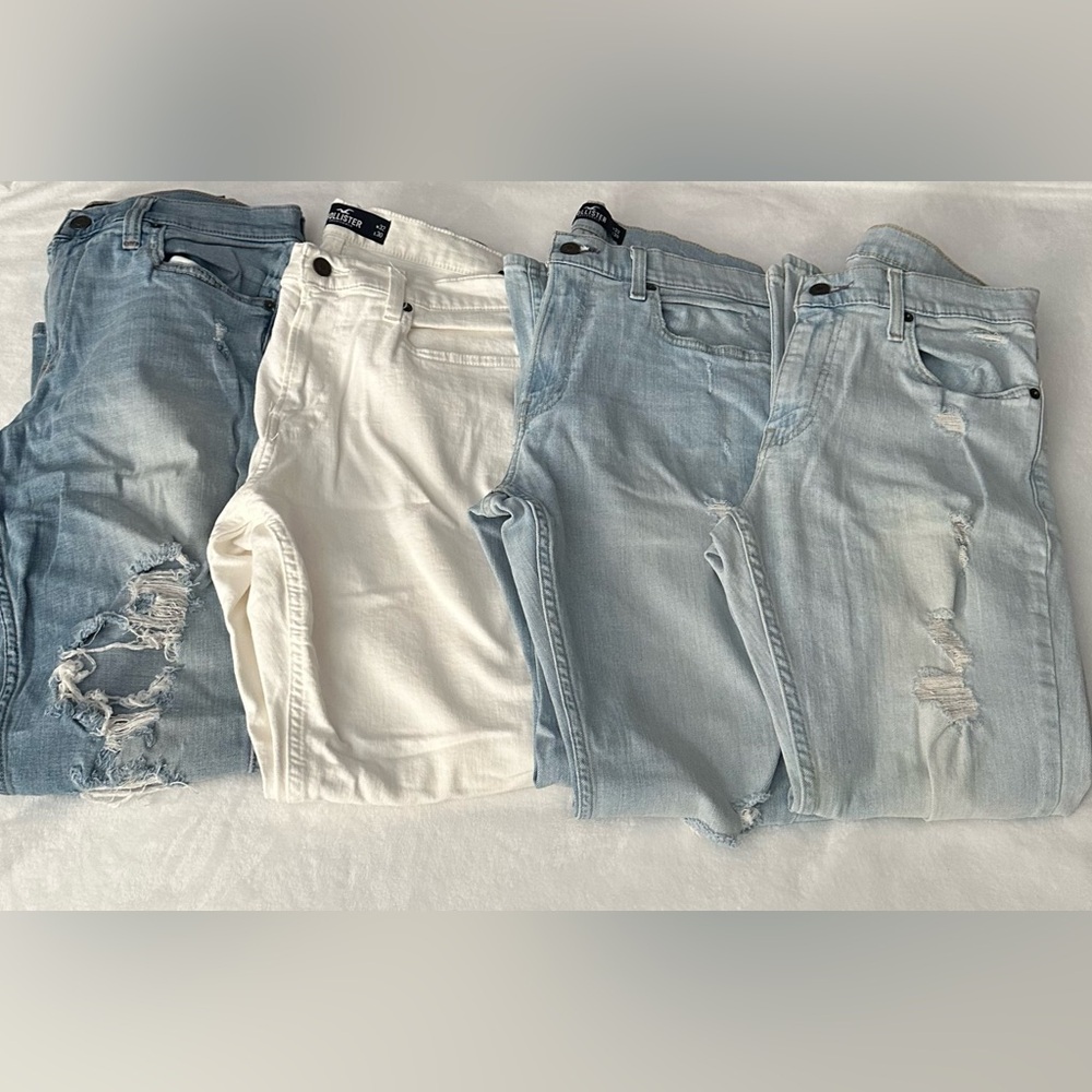 EUC Lot of 4 Men Hollister Distressed Slim Straight Jeans Size 32/30
